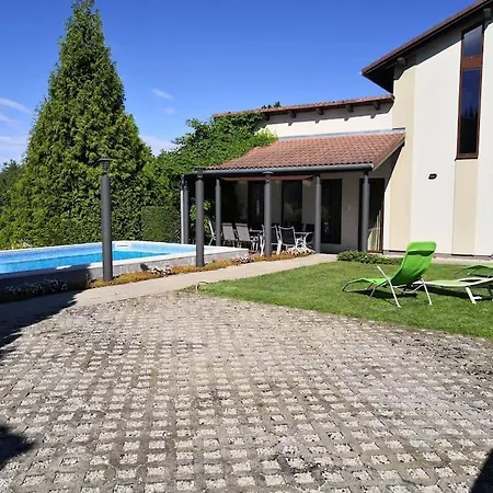 Paradiso Holiday home *